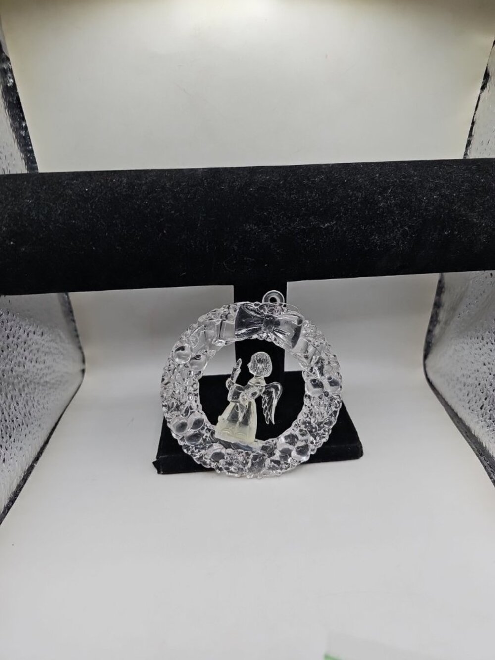 Ornament Acrylic Medallion With Angel Holding Candle Clear